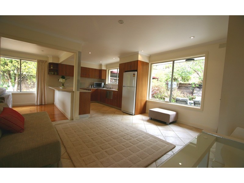 8 Sandercock Road, Crafers SA 5152
