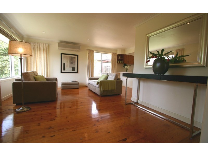 8 Sandercock Road, Crafers SA 5152