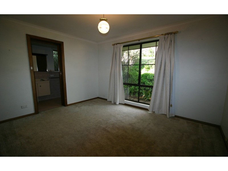 10 Bridge Street, Bridgewater SA 5155