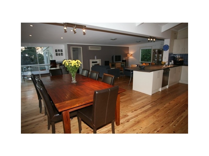 6 Hawker Road, Aldgate SA 5154