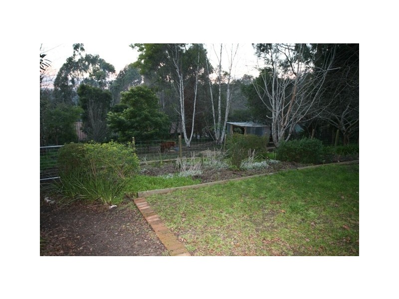 6 Hawker Road, Aldgate SA 5154