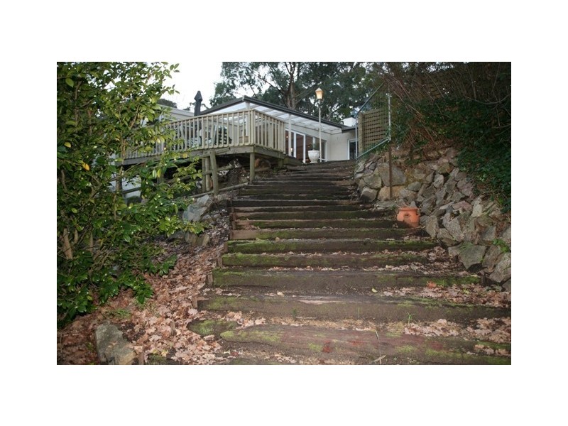 6 Hawker Road, Aldgate SA 5154