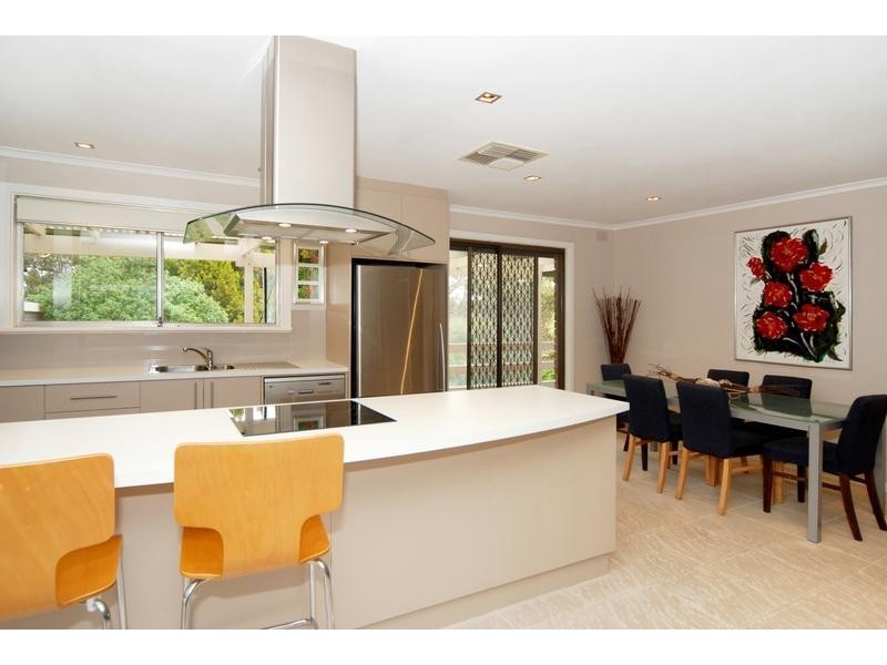 18 Sedum Place, Crafers West SA 5152