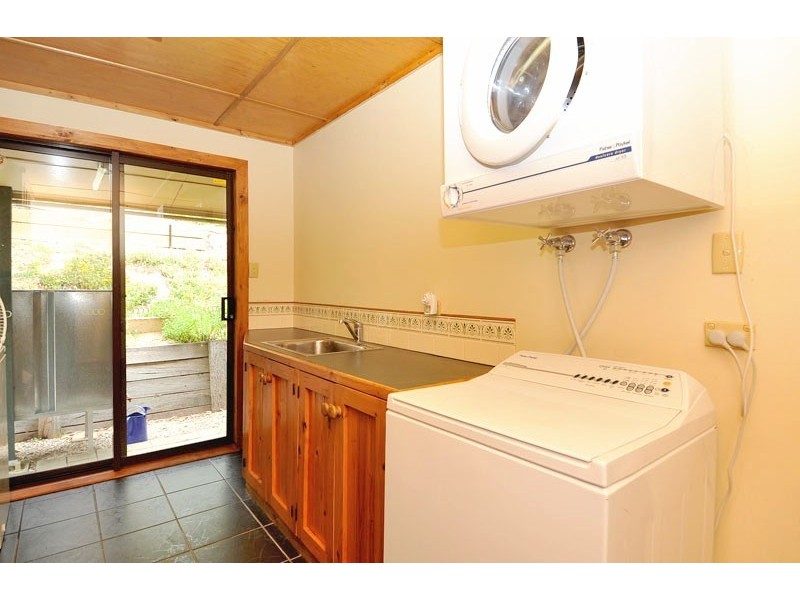 153 Upper Sturt Road (private access road), Upper Sturt SA 5156