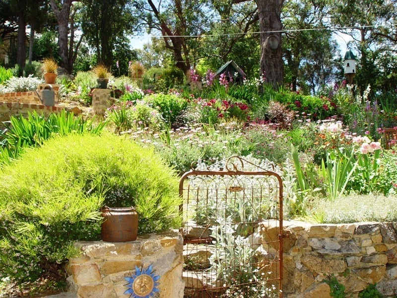 27 Shurdington Road, Crafers SA 5152