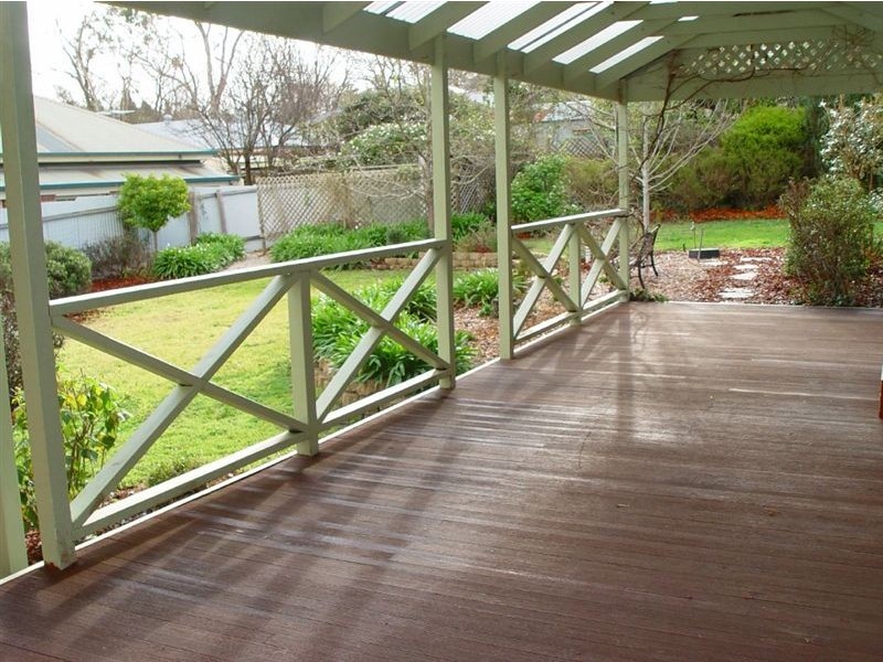 6 Stephen Street, Mount Barker SA 5251