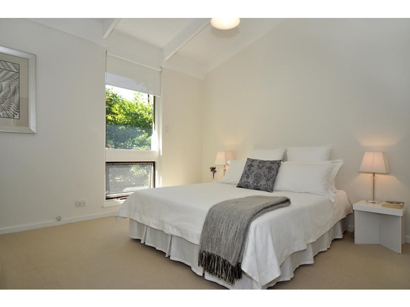 33 Garrod Crescent, Stirling SA 5152