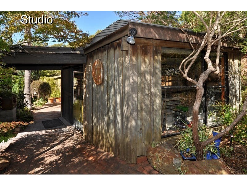 86 Emmett Road, Crafers West SA 5152