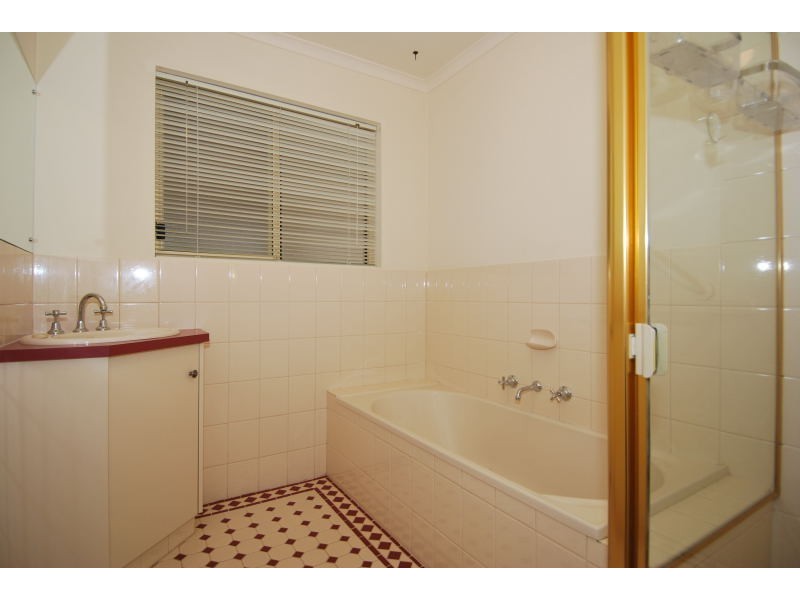 14 Otranto Street, Bridgewater SA 5155