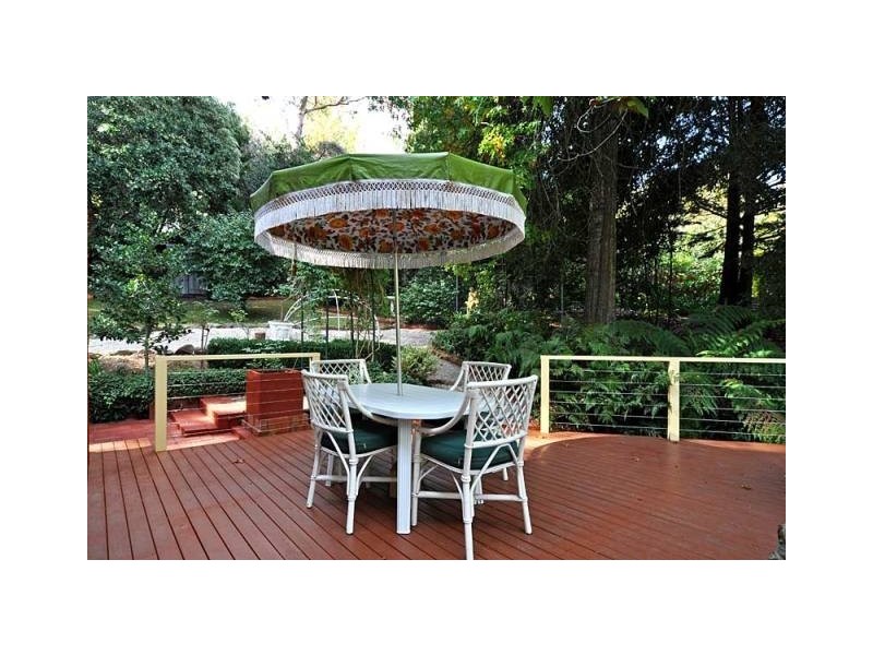 27 Avenue Road, Stirling SA 5152