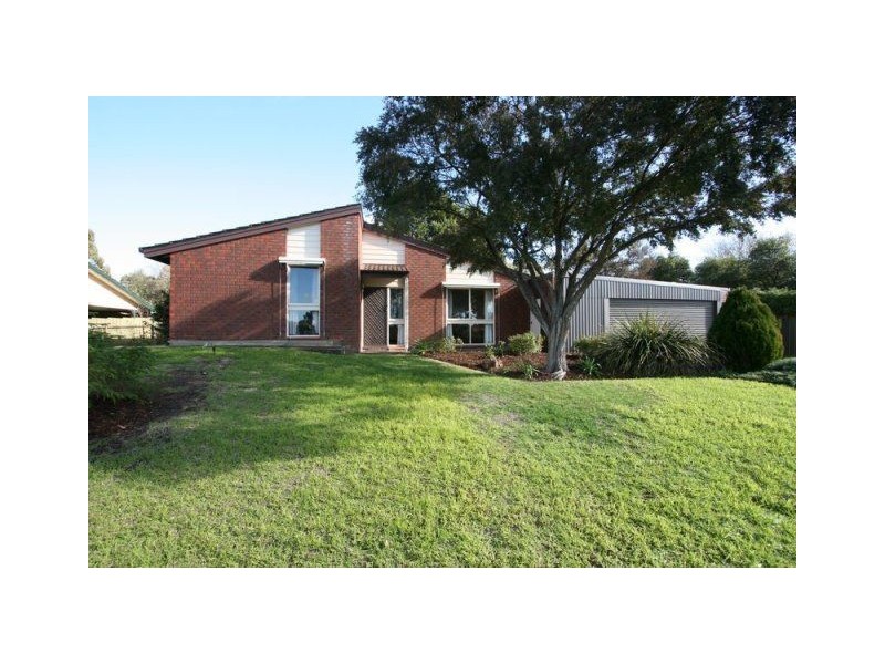 6 Bowyer Avenue, Mount Barker SA 5251