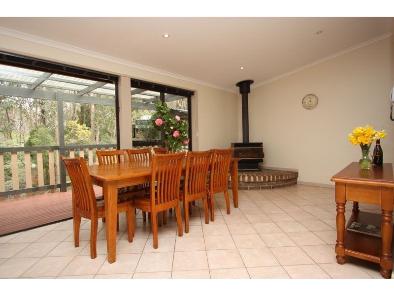 26 Bradshaw Avenue, Crafers SA 5152