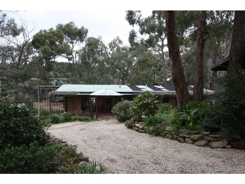 26 Bradshaw Avenue, Crafers SA 5152