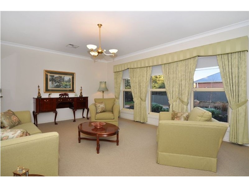 35 Nicholas Paech Drive, Hahndorf SA 5245