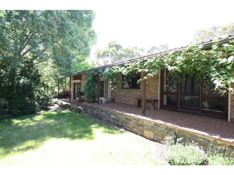 2 Heather Road, Stirling SA 5152