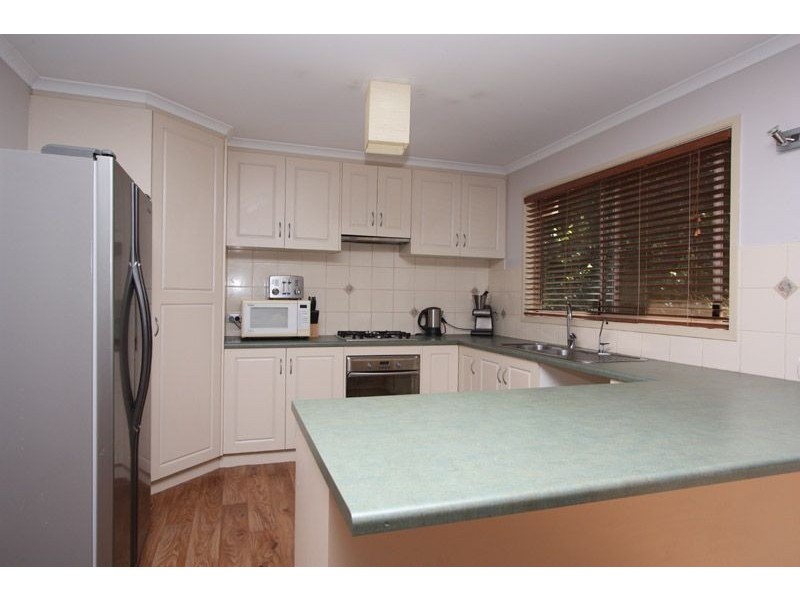 9 Norman Road, Bridgewater SA 5155