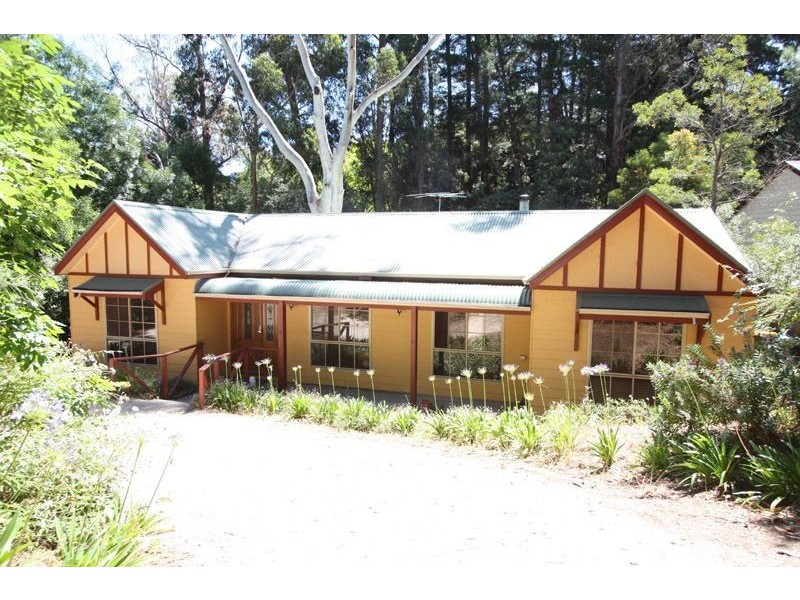 9 Norman Road, Bridgewater SA 5155