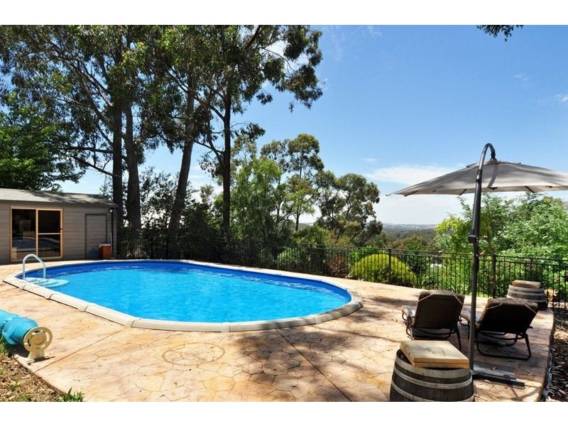 6 Bradshaw Avenue, Crafers SA 5152