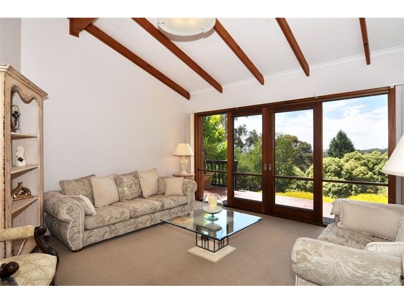 6 Bradshaw Avenue, Crafers SA 5152
