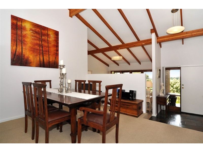 6 Bradshaw Avenue, Crafers SA 5152