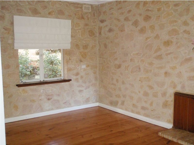 11 Kemp Rd, Aldgate SA 5154