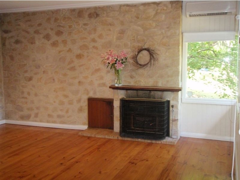 11 Kemp Rd, Aldgate SA 5154