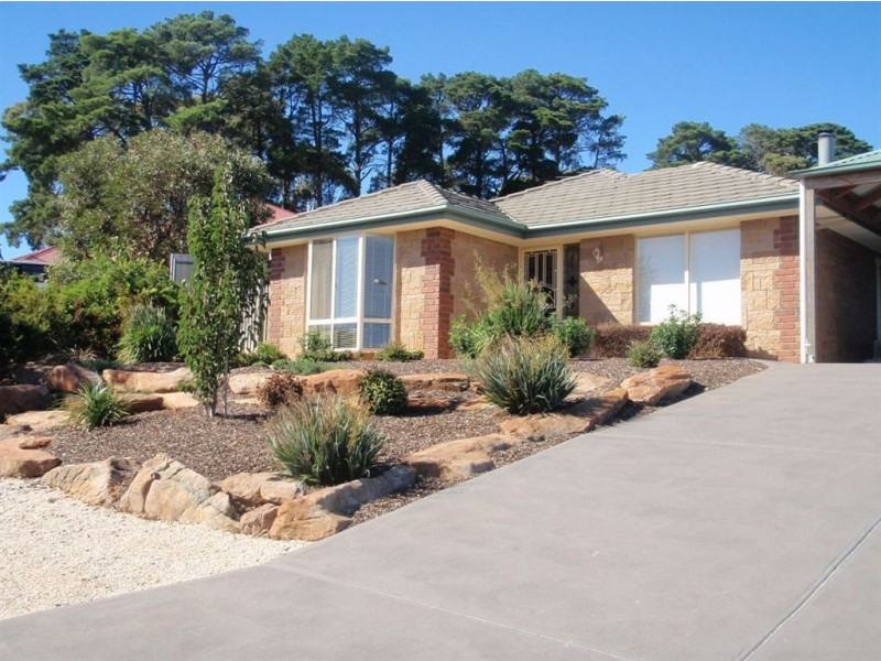 4 Bruce Close, Mount Barker SA 5251