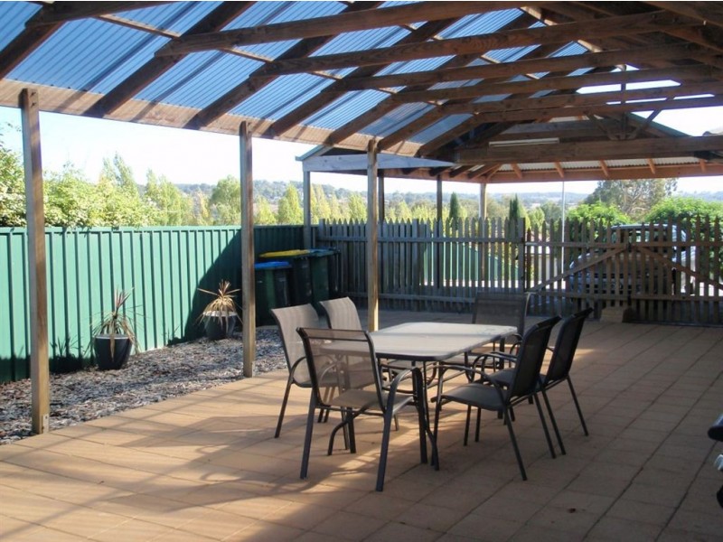 4 Bruce Close, Mount Barker SA 5251