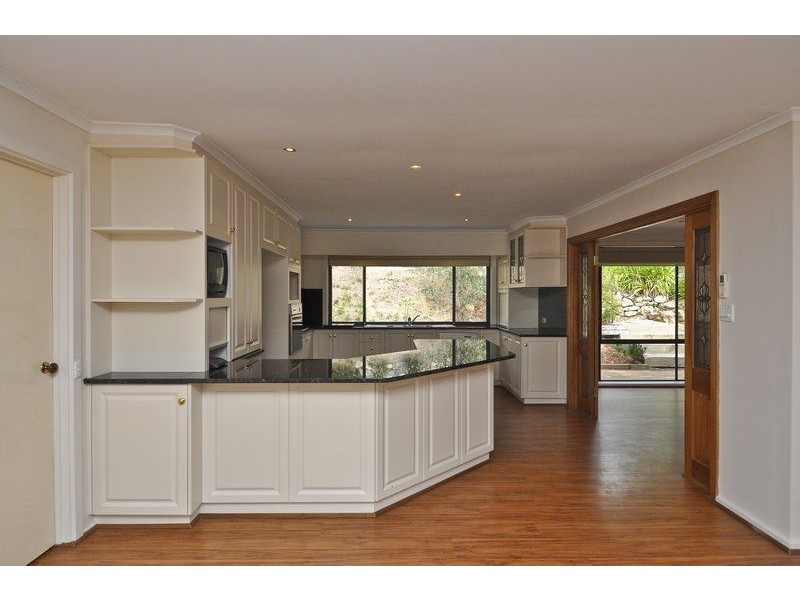 42 Sheoak Road, Crafers West SA 5152