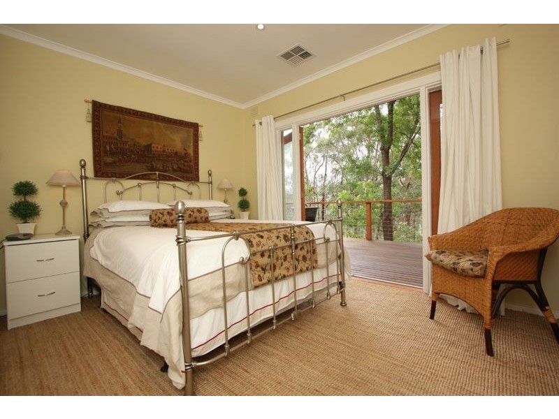 8 Muirfield Avenue, Stirling SA 5152