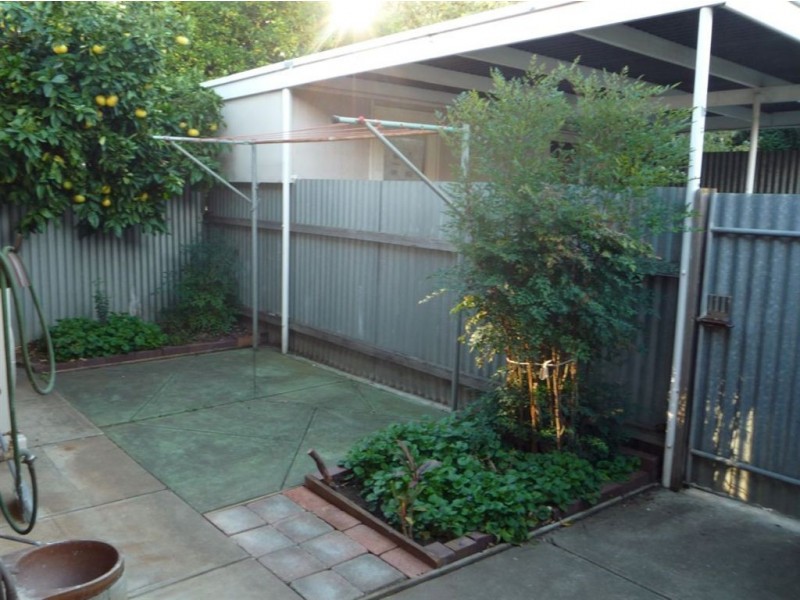 2/23 Norman Tce, Everard Park SA 5035