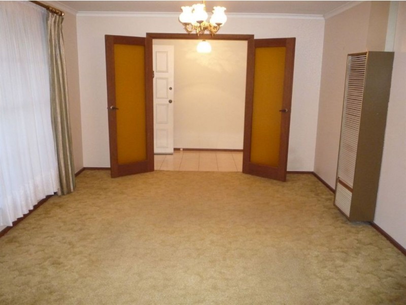 67 Pine Dve, Aberfoyle Park SA 5159