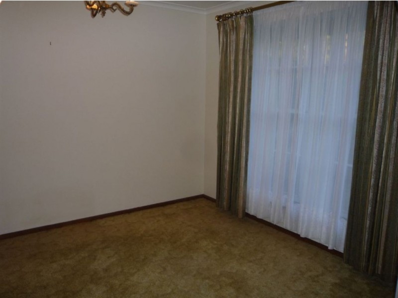 67 Pine Dve, Aberfoyle Park SA 5159