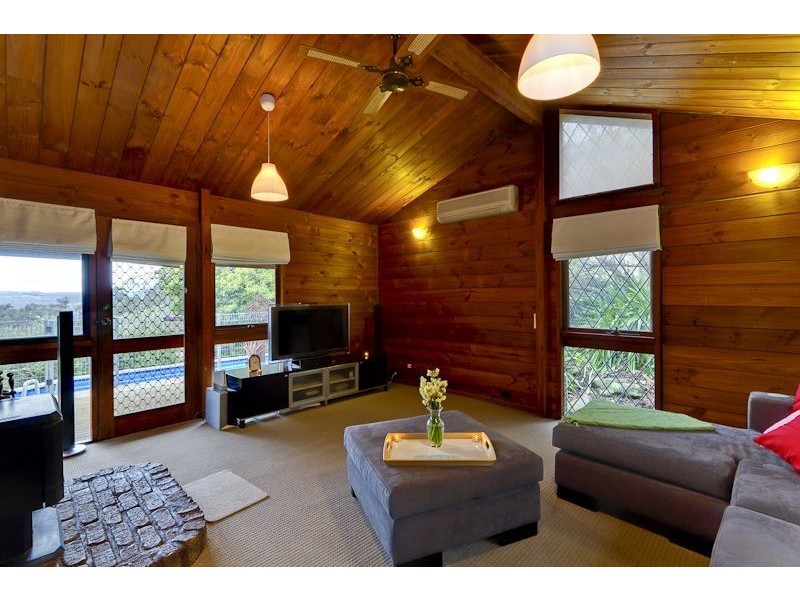 18 Fern Hill Road, Bridgewater SA 5155