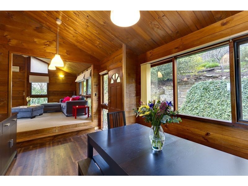 18 Fern Hill Road, Bridgewater SA 5155