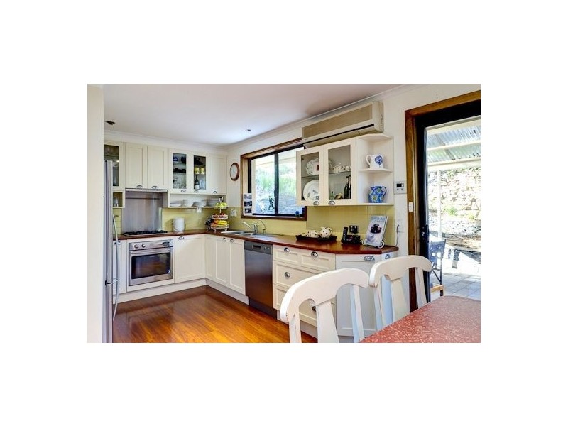 109 Charlick Road, Crafers West SA 5152