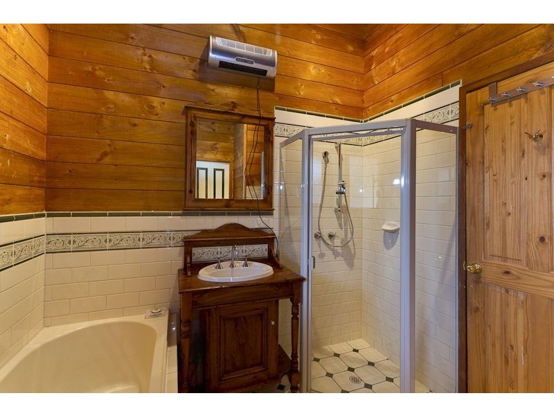 18 Fernhill Road, Bridgewater SA 5155