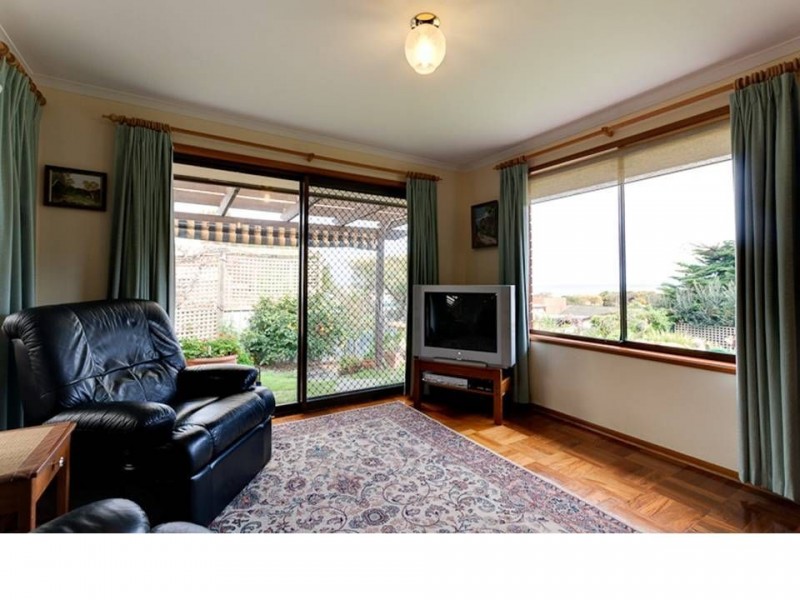 9 Maslin Crescent, Maslin Beach SA 5170