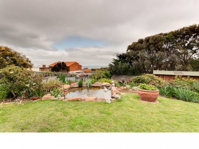 9 Maslin Crescent, Maslin Beach SA 5170