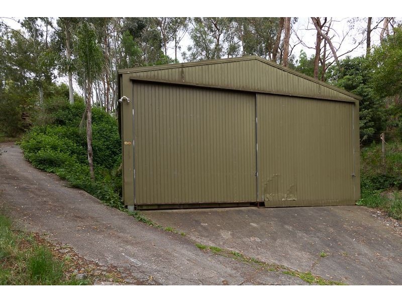 13 Lewis Avenue, Aldgate SA 5154