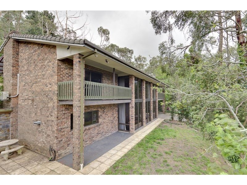 13 Lewis Avenue, Aldgate SA 5154