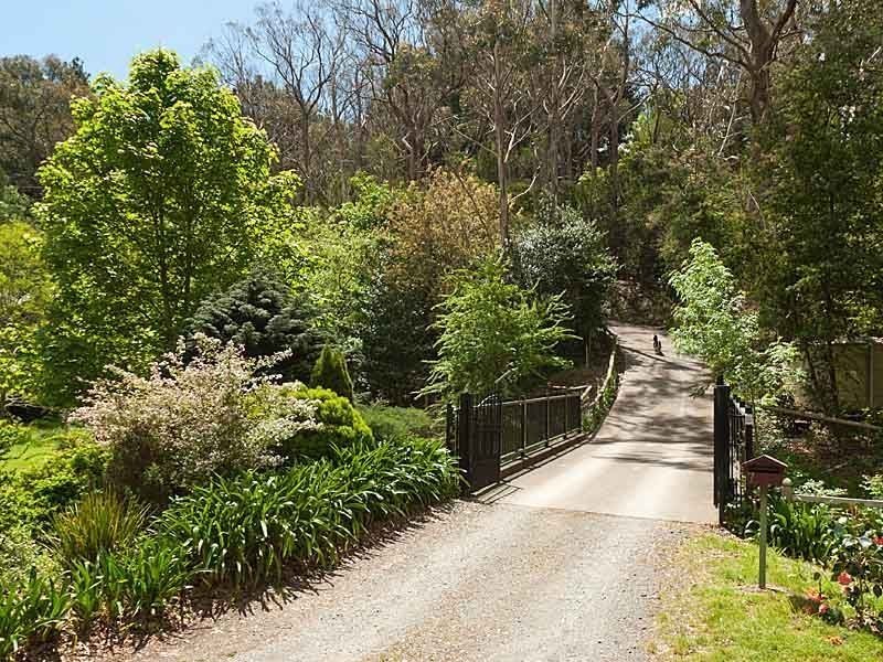 7 Willow Lane, Stirling SA 5152