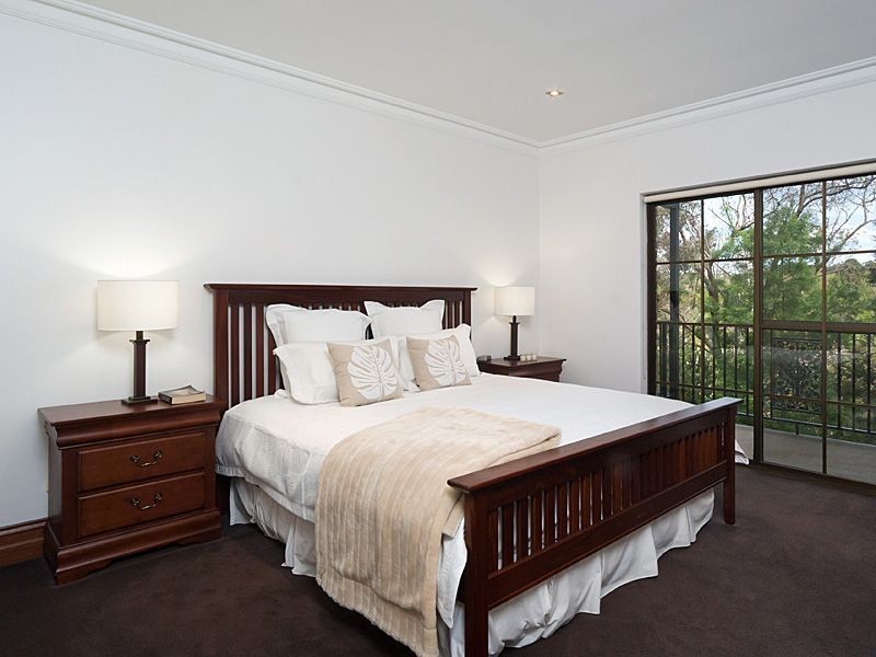 7 Willow Lane, Stirling SA 5152