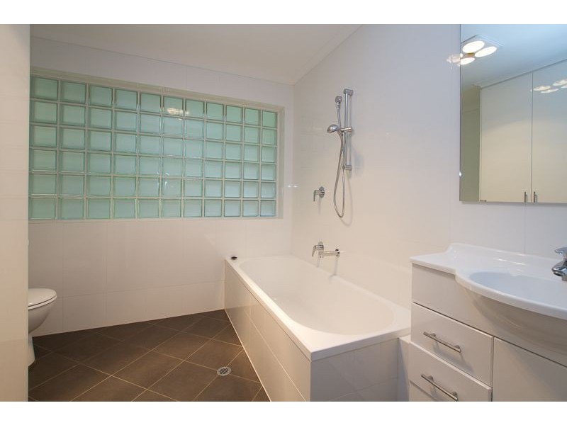 11 Hawthorn Road, Stirling SA 5152