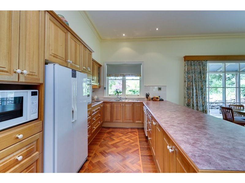 7 Surrey Road, Aldgate SA 5154