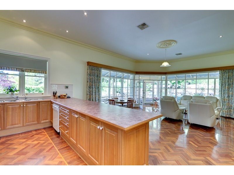 7 Surrey Road, Aldgate SA 5154