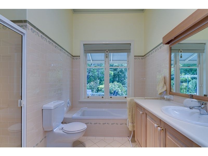 7 Surrey Road, Aldgate SA 5154