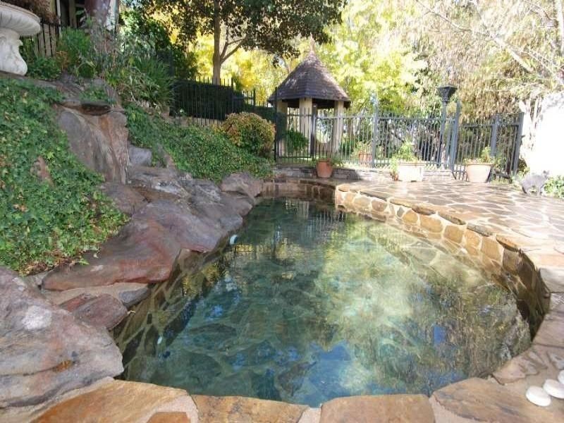8 Madeline Rd, Stirling SA 5152