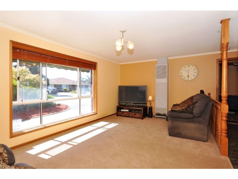 7 Thaxted Court, Morphett Vale SA 5162