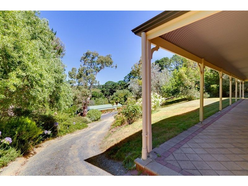 12 Rudall Avenue, Crafers SA 5152